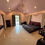 Hotel Farm Serene